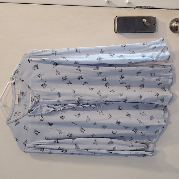 Hinge Light Blue Peasant Top L NWT - Picture 5 of 7